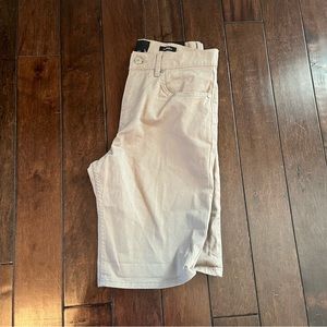 NEW H&M Bermuda Short